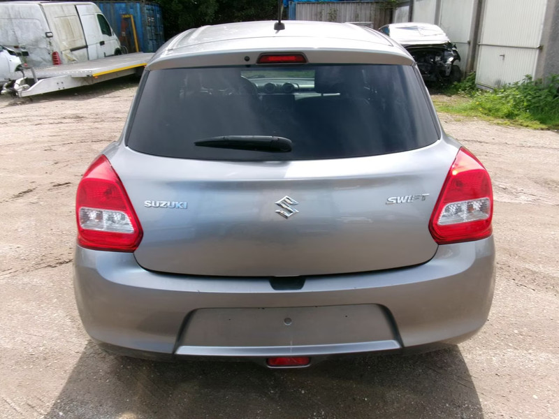 SUZUKI SWIFT 1.2 Comfort 5 Drs HB — zdjęcie 14