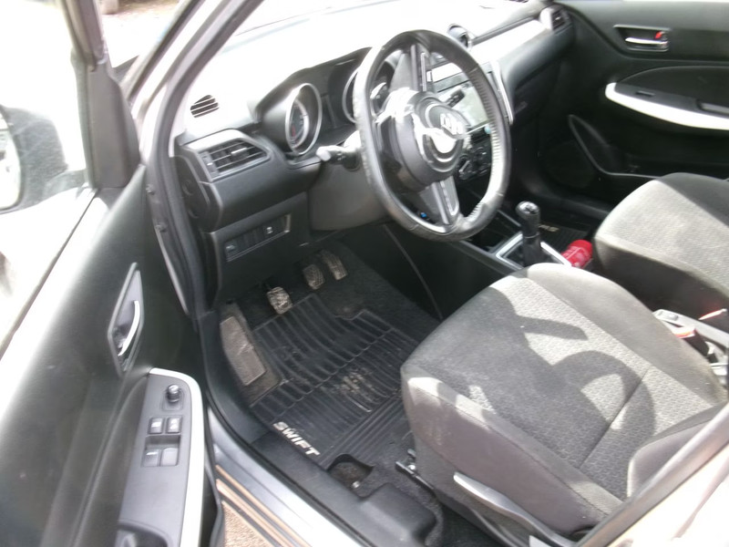 SUZUKI SWIFT 1.2 Comfort 5 Drs HB — zdjęcie 16