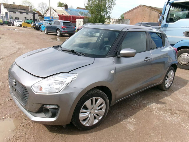 SUZUKI SWIFT 1.2 Comfort 5 Drs HB — zdjęcie 2