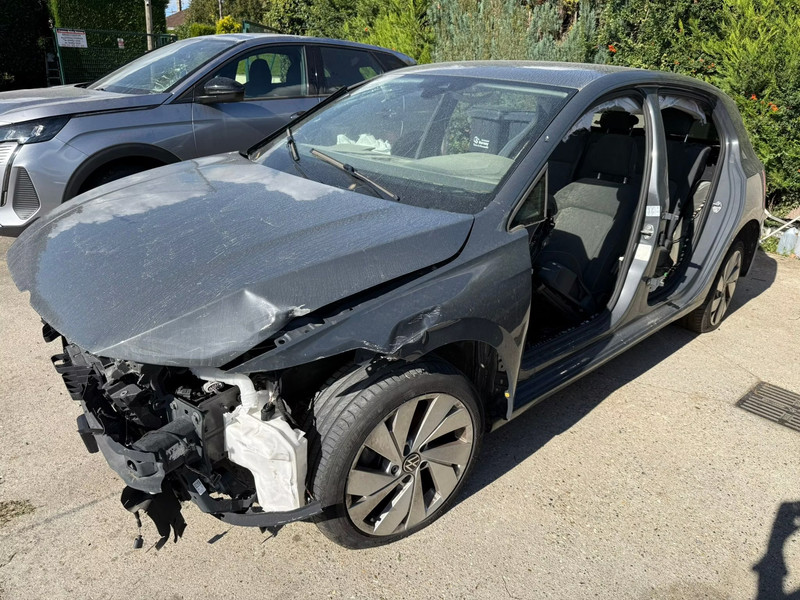 VOLKSWAGEN GOLF2.0 150 — zdjęcie 4