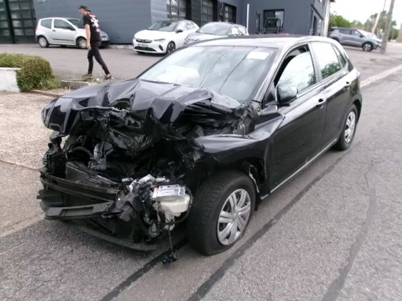 VOLKSWAGEN POLO 1.0 I 5P — zdjęcie 2