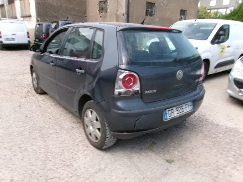 VOLKSWAGEN POLO 1.4 TDI 5P — zdjęcie 3