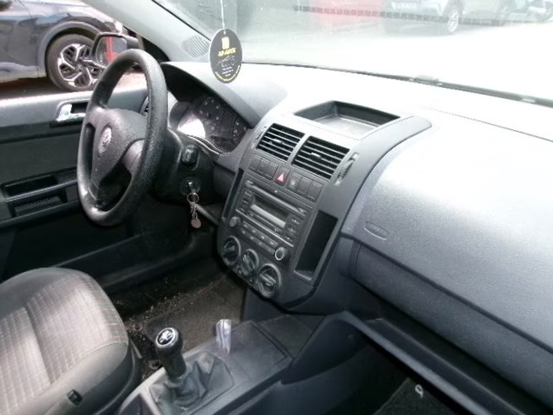 VOLKSWAGEN POLO 1.4 TDI 5P — zdjęcie 5