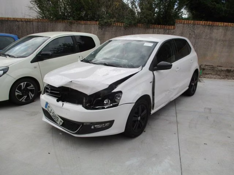 VOLKSWAGEN POLO 1.6 TDI 5P — zdjęcie 2