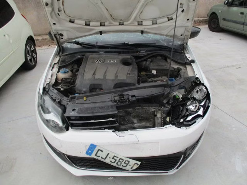 VOLKSWAGEN POLO 1.6 TDI 5P — zdjęcie 5