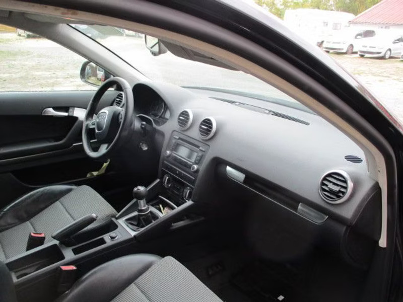AUDI A3 1.9 TDI 3P — zdjęcie 6