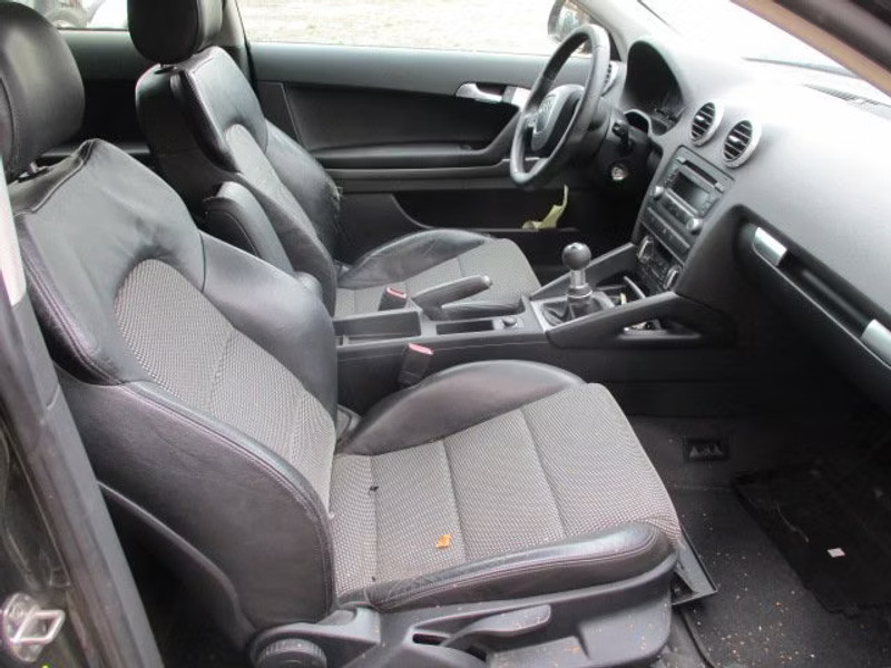 AUDI A3 1.9 TDI 3P — zdjęcie 7