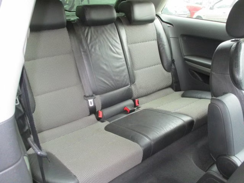 AUDI A3 1.9 TDI 3P — zdjęcie 8