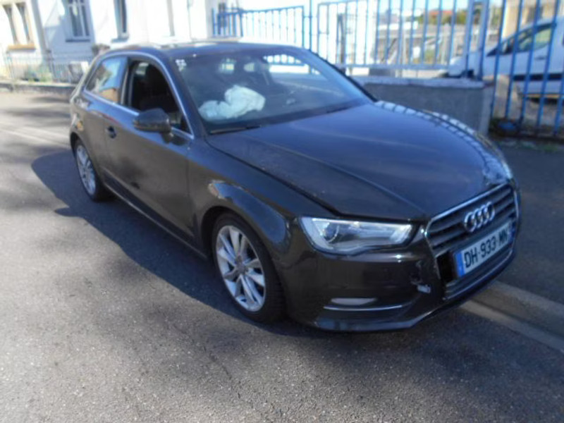 AUDI A3 2.0 TDI 3P — zdjęcie 2