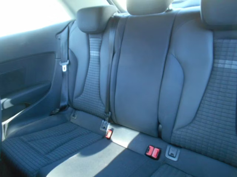 AUDI A3 2.0 TDI 3P — zdjęcie 7