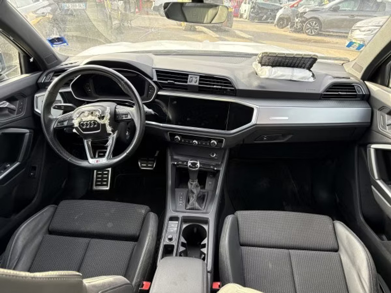 AUDI Q3 — zdjęcie 11