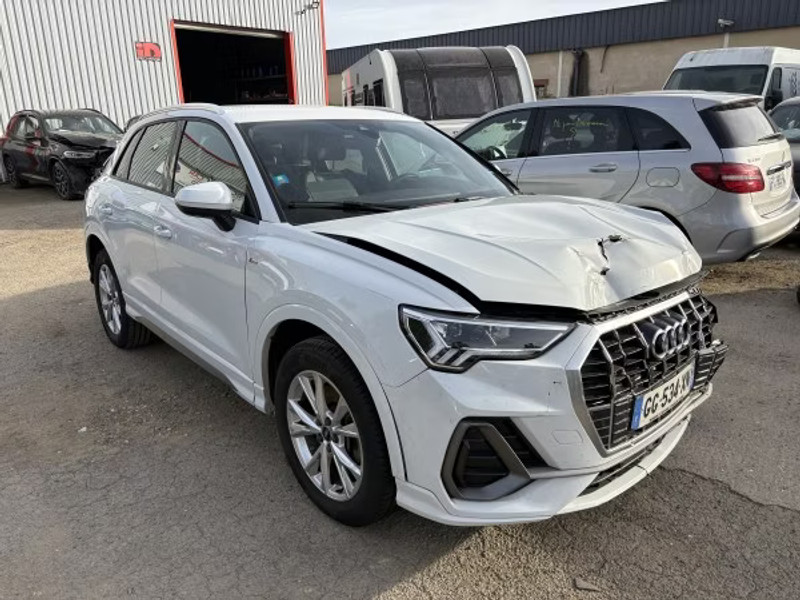 AUDI Q3 — zdjęcie 4
