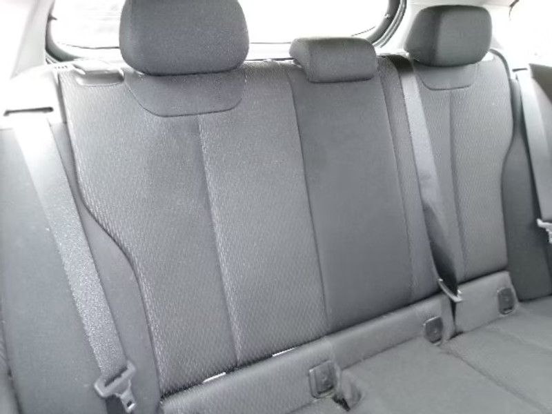 BMW 116 2.0 D 3P — zdjęcie 8