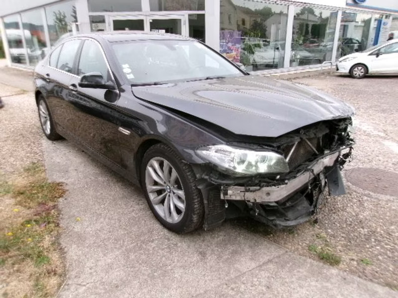 BMW 530 3.0 D BA 4P — zdjęcie 1
