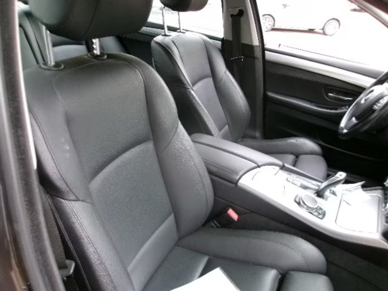 BMW 530 3.0 D BA 4P — zdjęcie 8