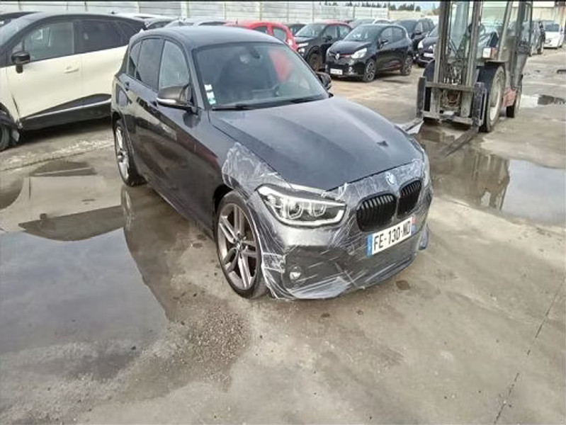 BMW SERIE 1 II 118D - BVA — zdjęcie 2