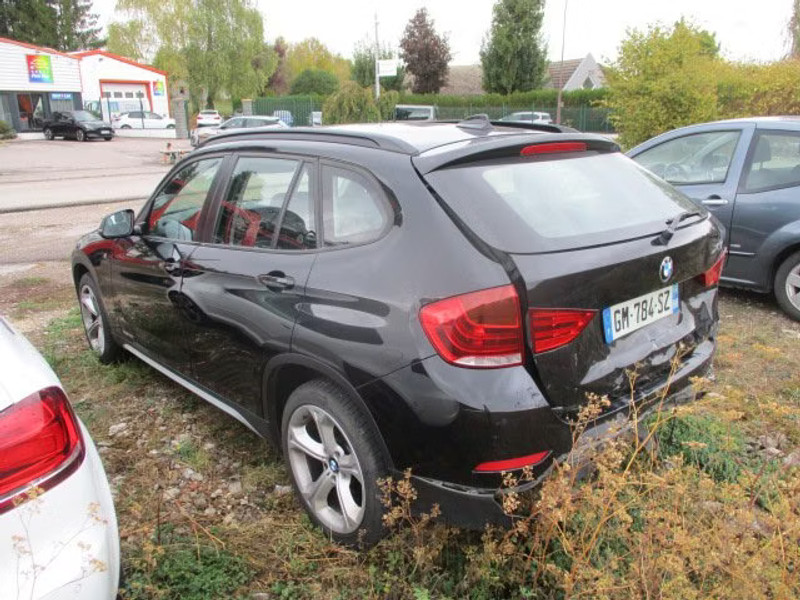 BMW X1 2.0 D 5P — zdjęcie 3
