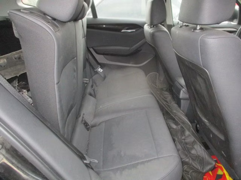 BMW X1 2.0 D 5P — zdjęcie 7