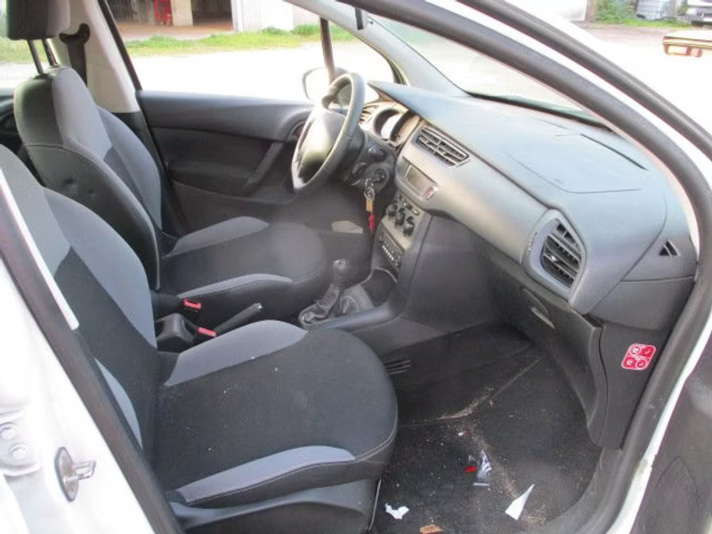 CITROEN C3 1.0 I 5P — zdjęcie 7
