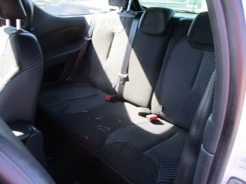 CITROEN DS3 1.6 HDI 3P — zdjęcie 8