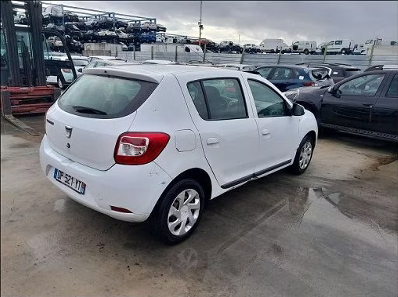 DACIA SANDERO II 1.2I — zdjęcie 3