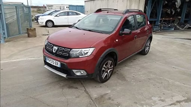 DACIA SANDERO II 1.5 BLUE DCI — zdjęcie 1