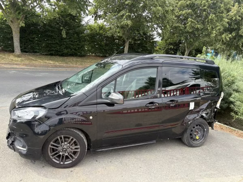 FORD Tourneo — zdjęcie 5