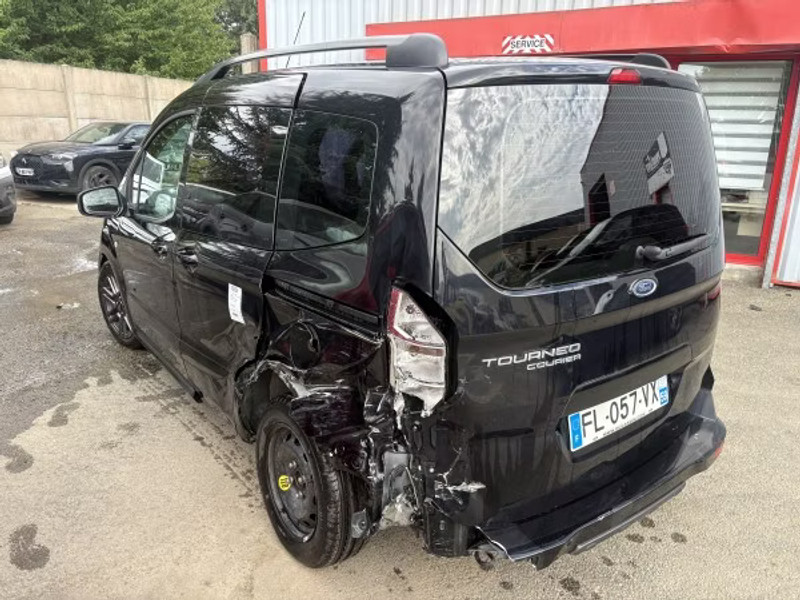 FORD Tourneo — zdjęcie 7