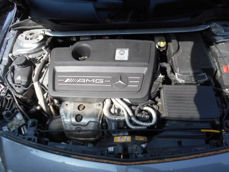 MERCEDES A45 AMG 2.0 I BA 4X4 5P — zdjęcie 5