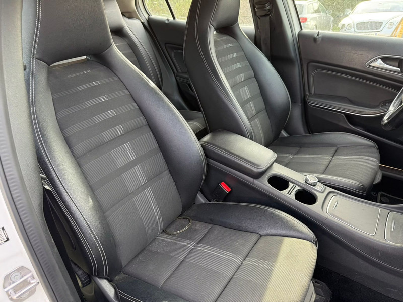 MERCEDES GLA 200 2.1 D 136 4 MATIC — zdjęcie 12