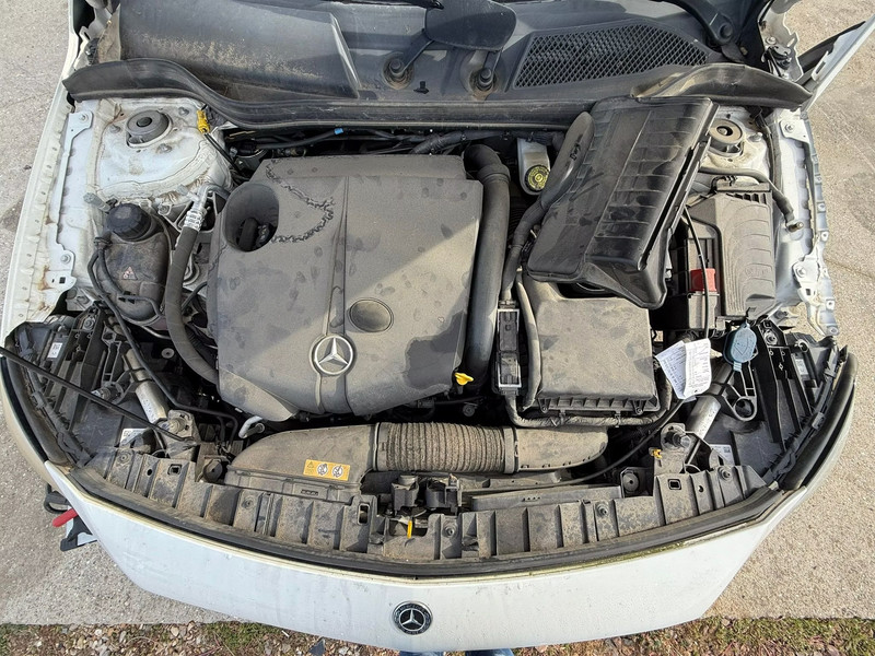 MERCEDES GLA 200 2.1 D 136 4 MATIC — zdjęcie 15