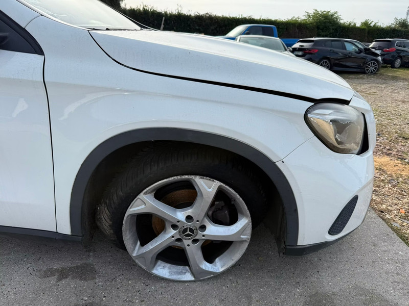 MERCEDES GLA 200 2.1 D 136 4 MATIC — zdjęcie 4