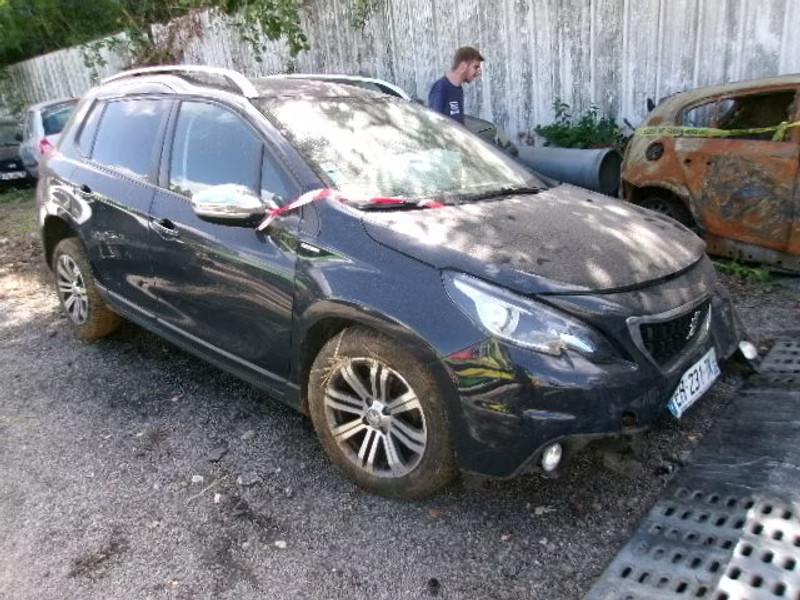 PEUGEOT 2008 1.6 HDI 5P — zdjęcie 1