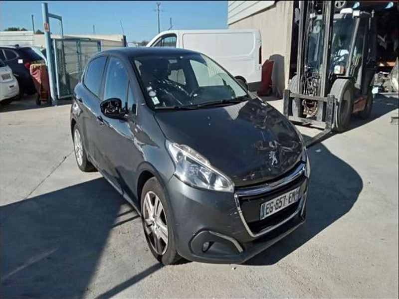 PEUGEOT 208 1.2I PURETECH 12V — zdjęcie 2