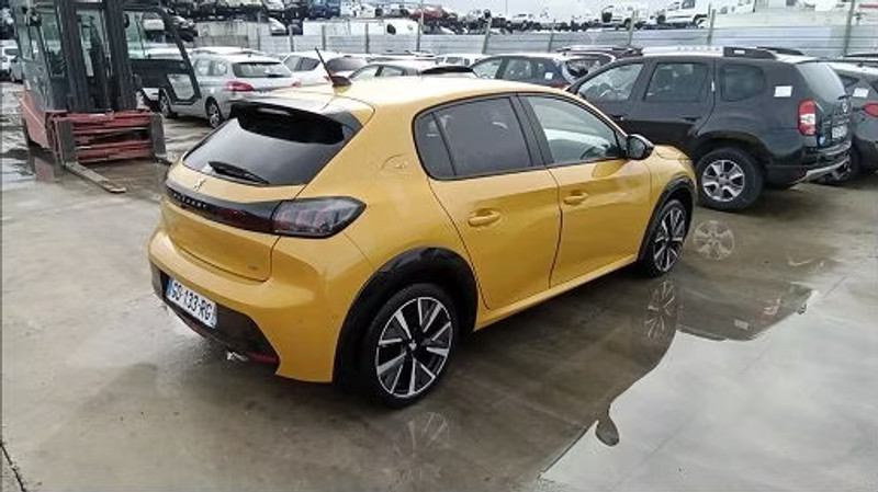 PEUGEOT 208 II 1.2 PURETECH — zdjęcie 3