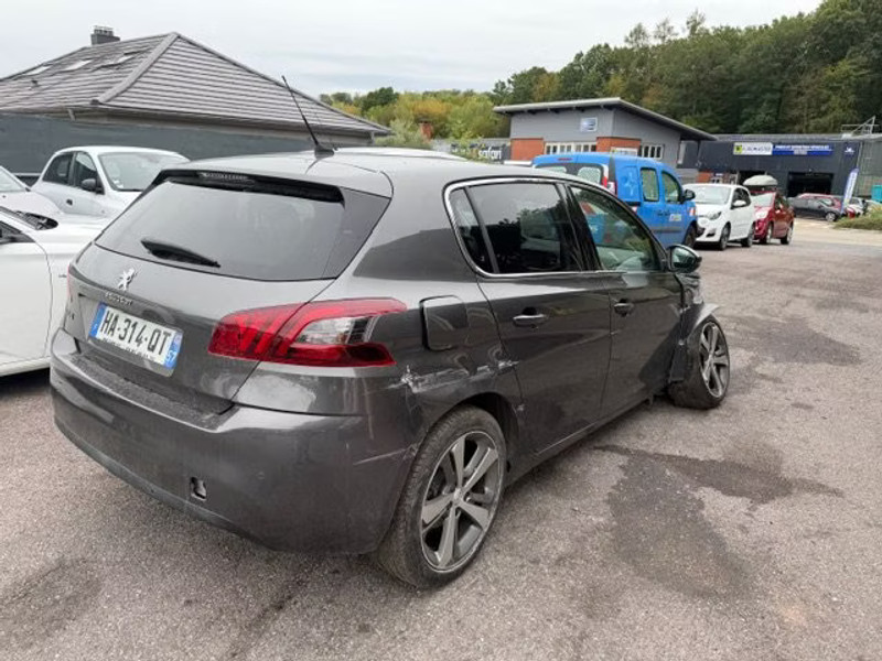 PEUGEOT 308 1.5 HDI 5P — zdjęcie 4
