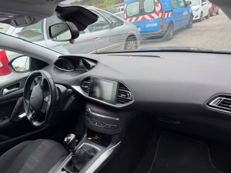 PEUGEOT 308 1.5 HDI 5P — zdjęcie 6