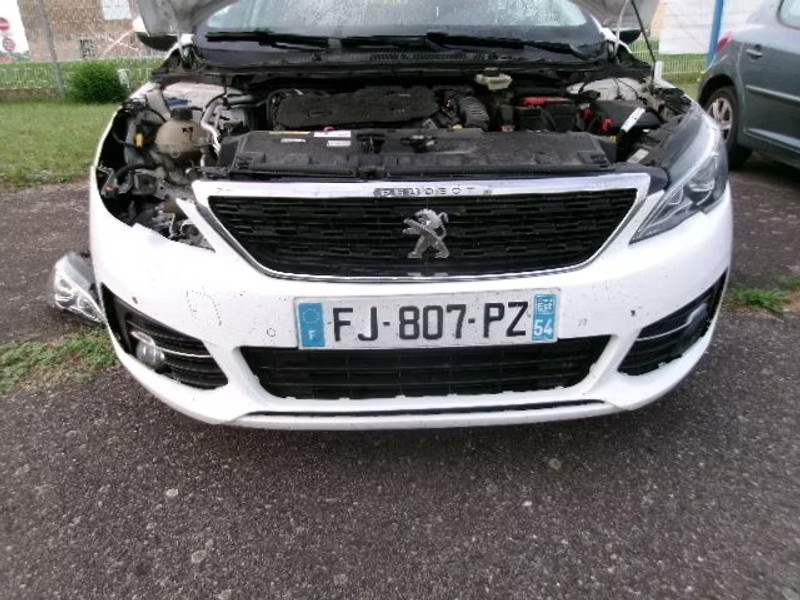 PEUGEOT 308 1.5 HDI 5P — zdjęcie 6