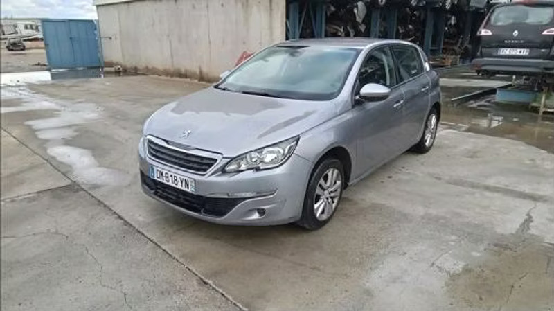 PEUGEOT 308 II 1.6 HDI - 92 — zdjęcie 1