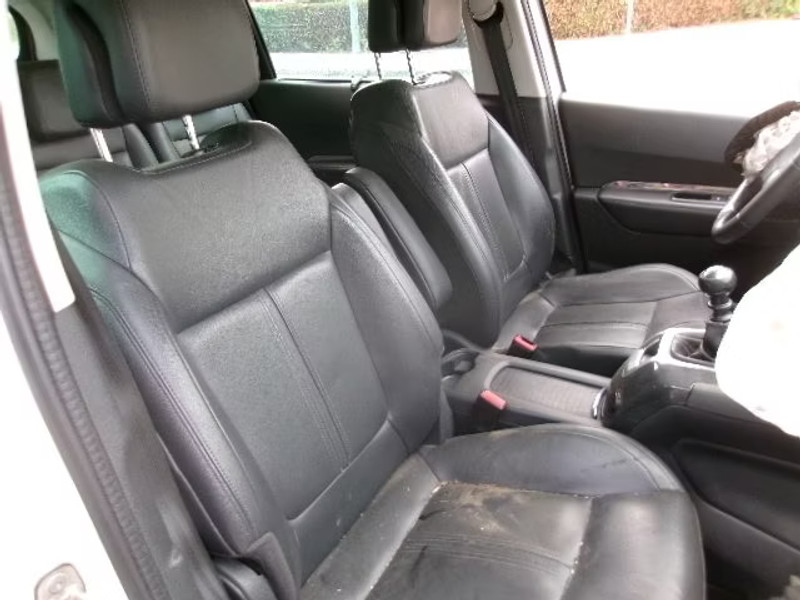 PEUGEOT 5008 2.0 HDI 5P — zdjęcie 7
