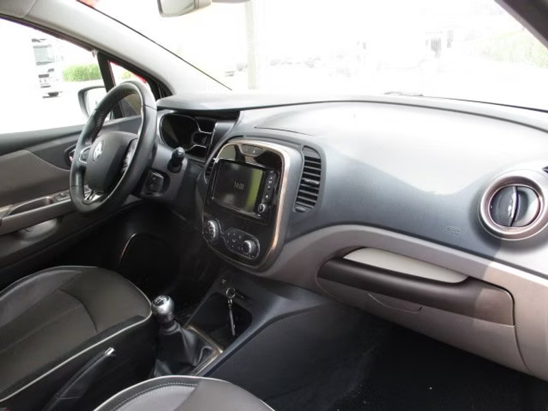 RENAULT CAPTUR 0.9 TCE 5P — zdjęcie 6