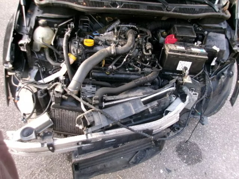 RENAULT CAPTUR 1.2 TCE BA 5P — zdjęcie 5