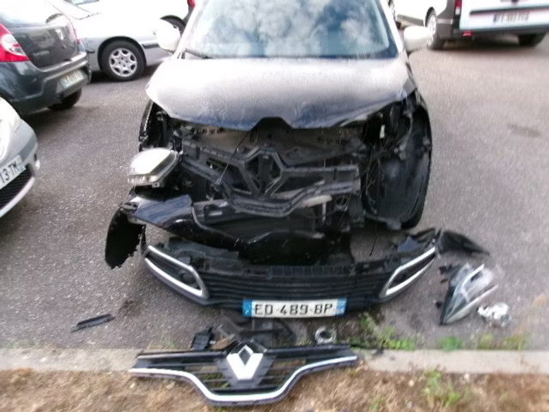 RENAULT CAPTUR 1.2 TCE BA 5P — zdjęcie 6