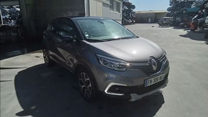 RENAULT CAPTUR 1.3I — zdjęcie 2