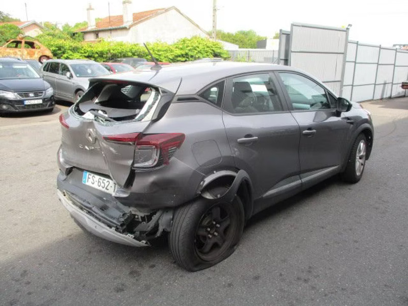 RENAULT CAPTUR 1.5 DCI 5P — zdjęcie 4