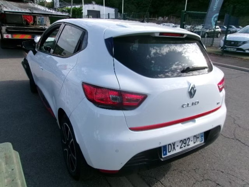 RENAULT CLIO 0.9 TCE 5P — zdjęcie 3