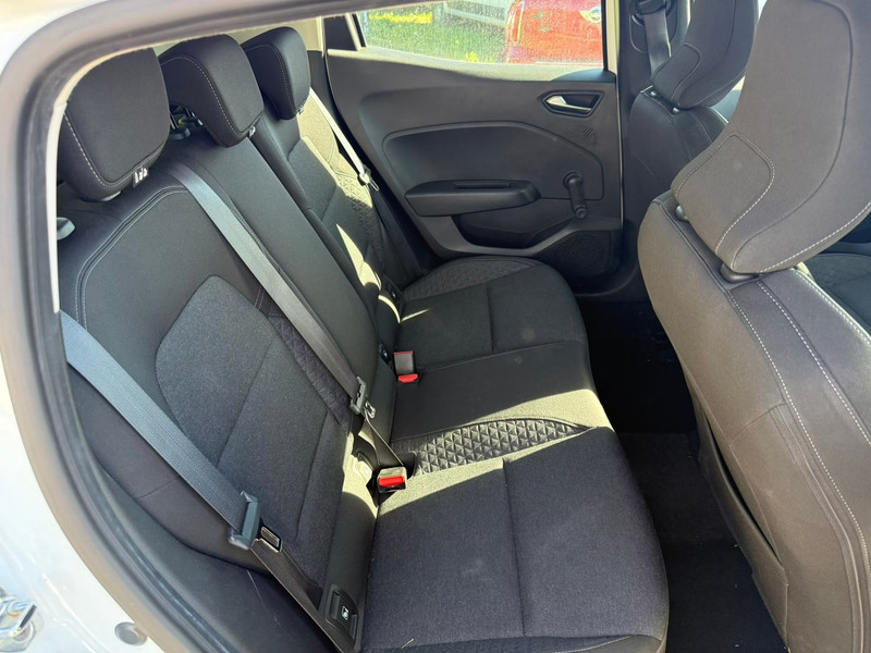 RENAULT CLIO 1.5 BLUE 85 — zdjęcie 13