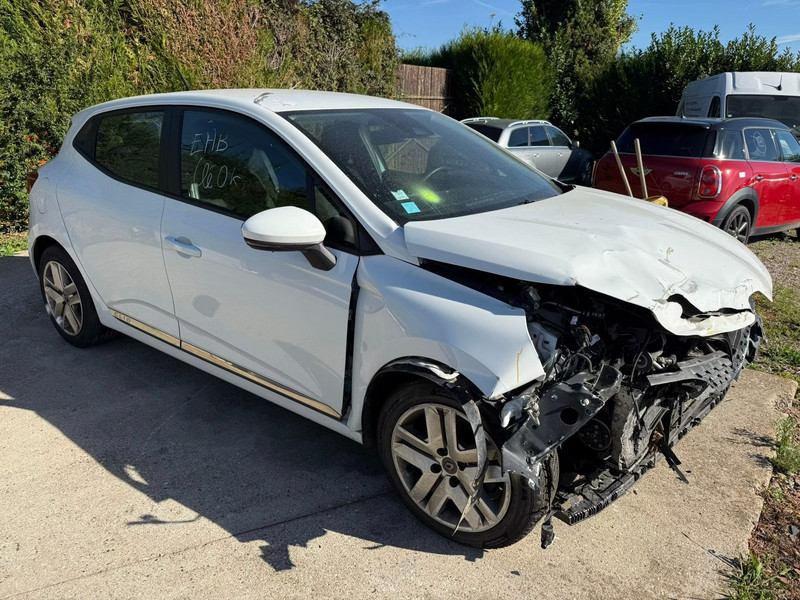 RENAULT CLIO 1.5 BLUE 85 — zdjęcie 4