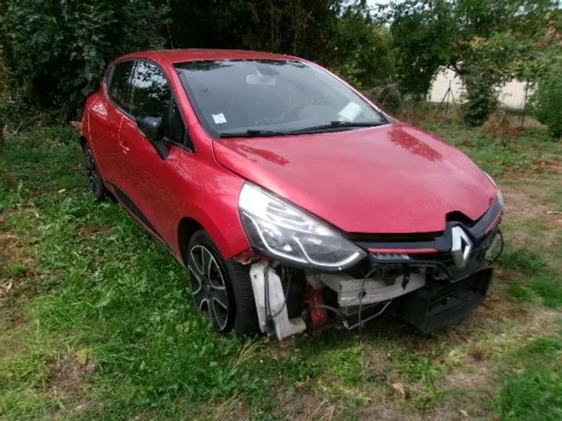 RENAULT CLIO 1.5 DCI 5P — zdjęcie 2