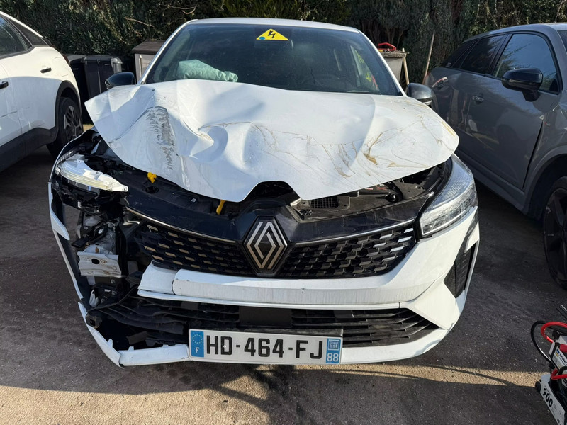 RENAULT CLIO 1.6i E-TECH 145 — zdjęcie 4